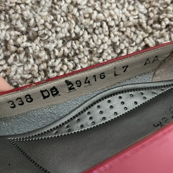 Salvatore Ferragamo Red Shoes - Picture 3 of 4